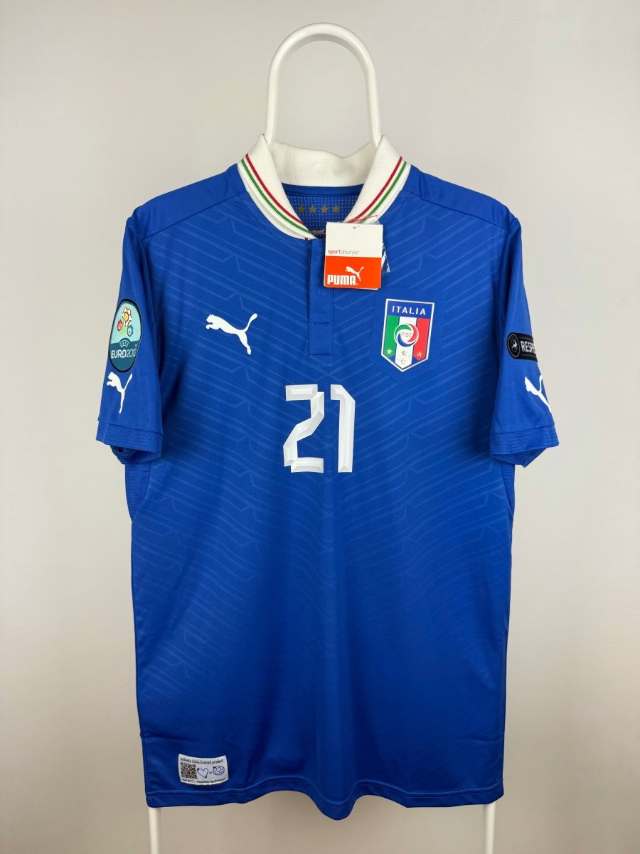 Andrea Pirlo - Italy 2012 home shirt ๐ฎ๐น
