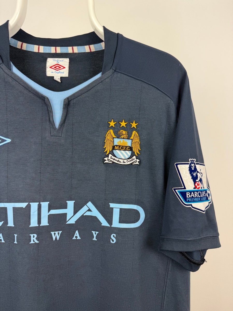 Mario Balotelli - Manchester City 2010/12 away shirt ๐ฎ๐น