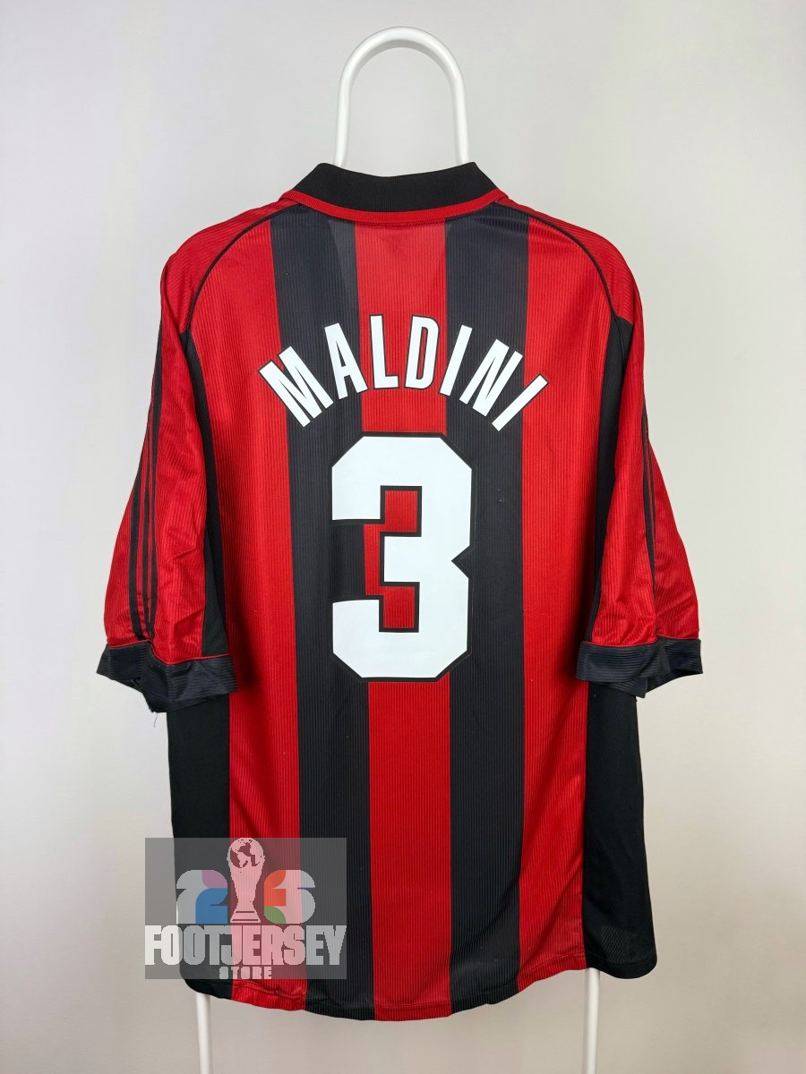 Paolo Maldini - AC Milan 1998/99 home shirt ๐ฎ๐น
