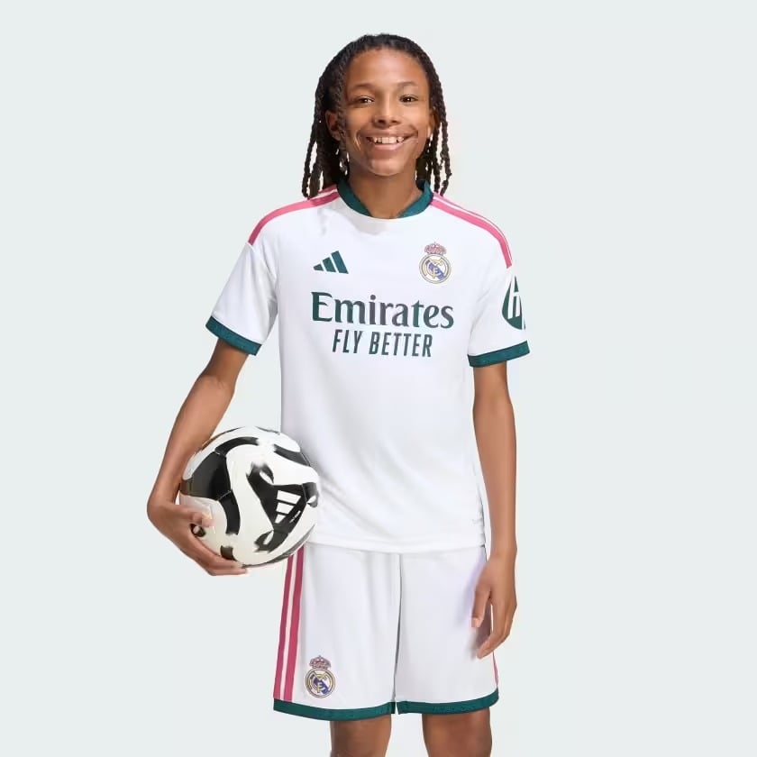 Real Madrid 2026/27 Home Kit Kids