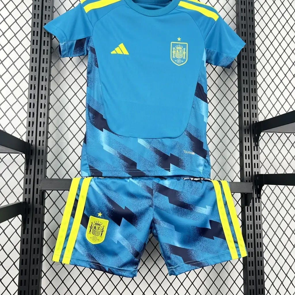 Spain 2026/27 Home Goalkeeper Kit Kids