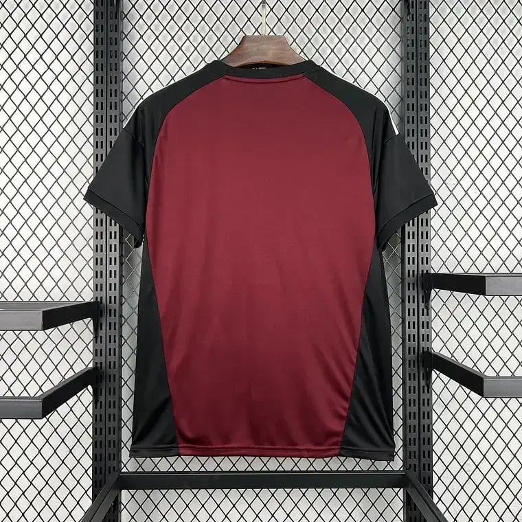 Spain 2026/27 Away Goalkeeper Jersey