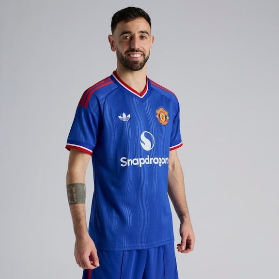 Manchester United 2026/27 Away Jersey