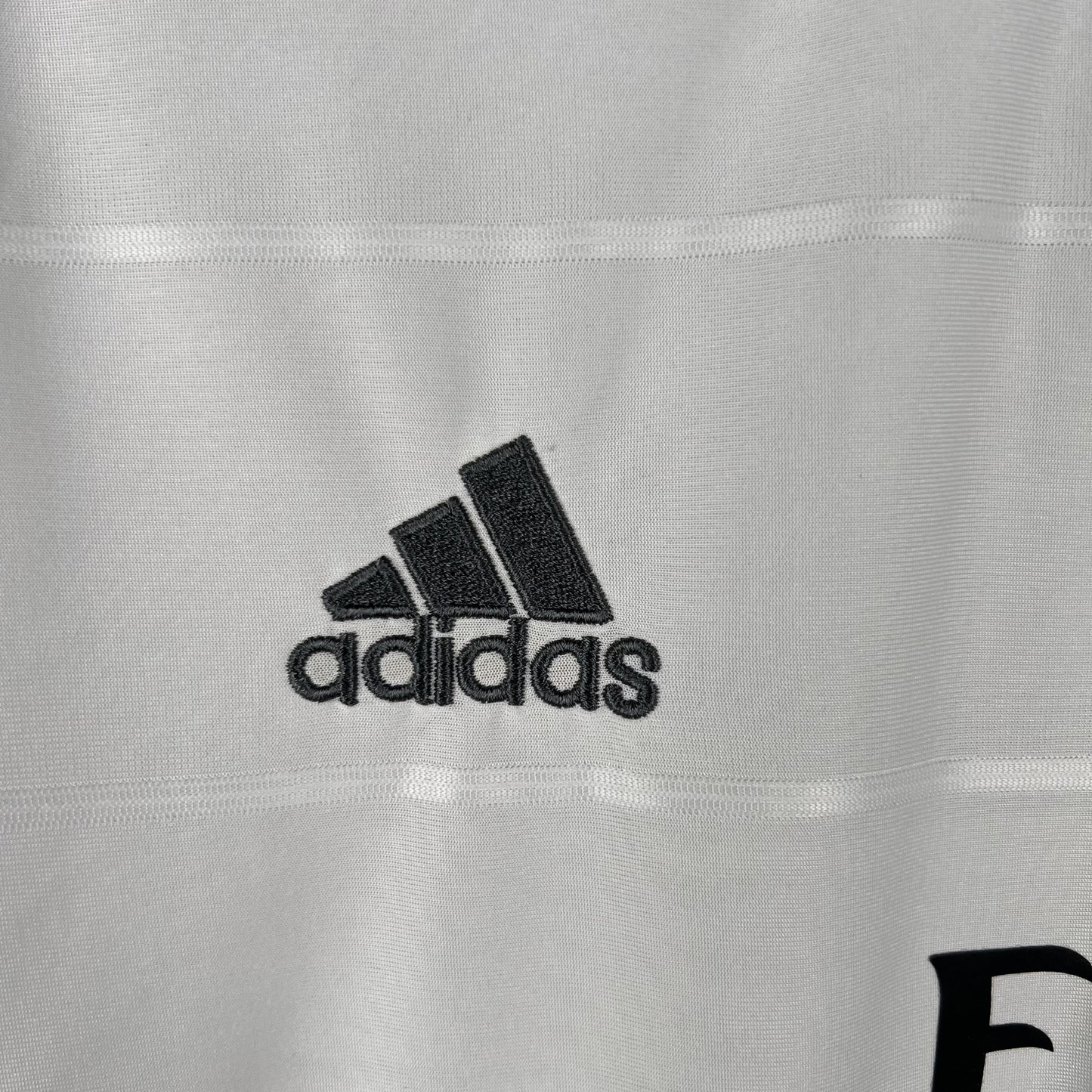 Real Madrid Retro Home Jersey 2013/2014
