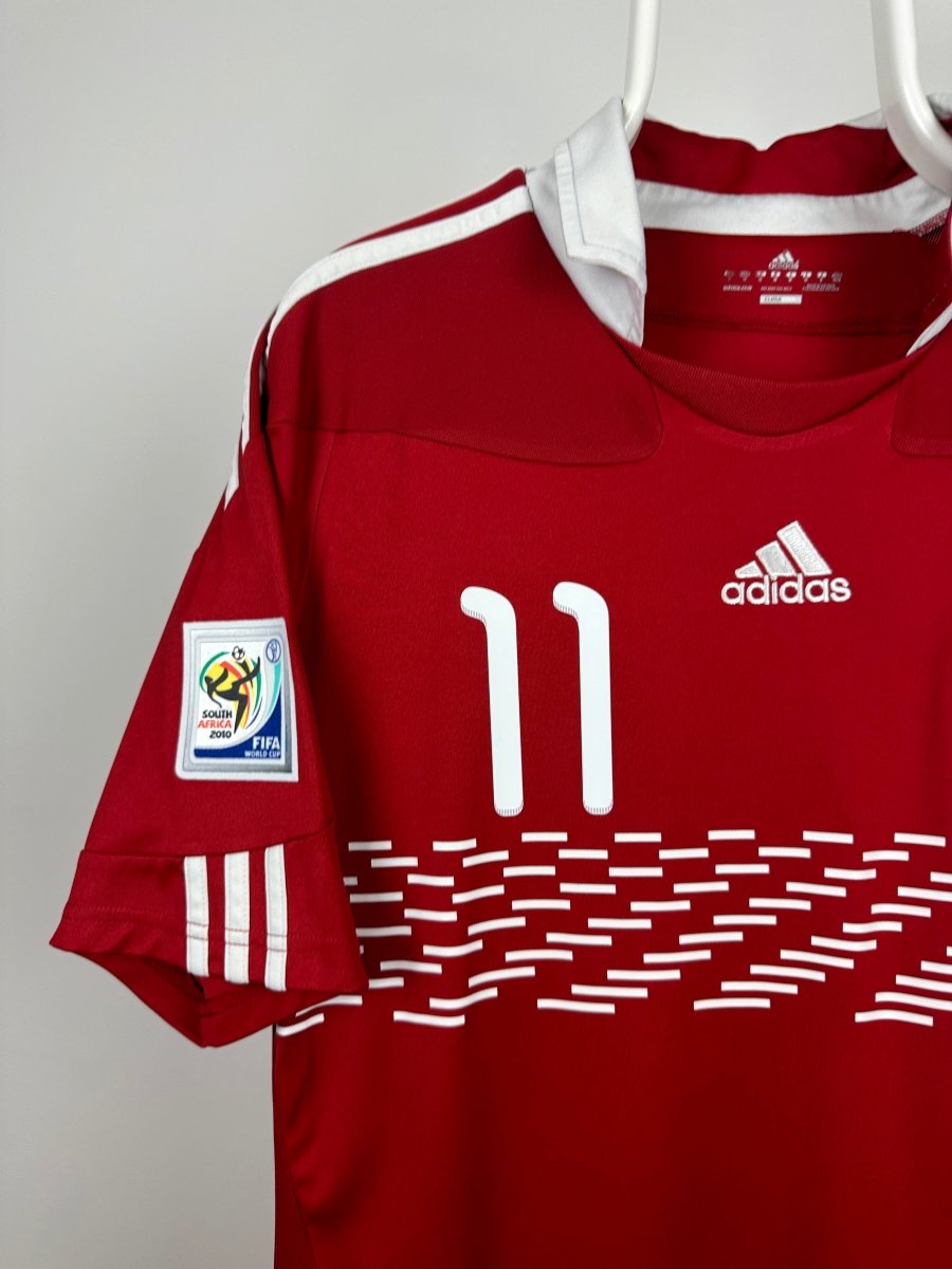 Nicklas Bendtner - Denmark 2010 home shirt 🇩🇰