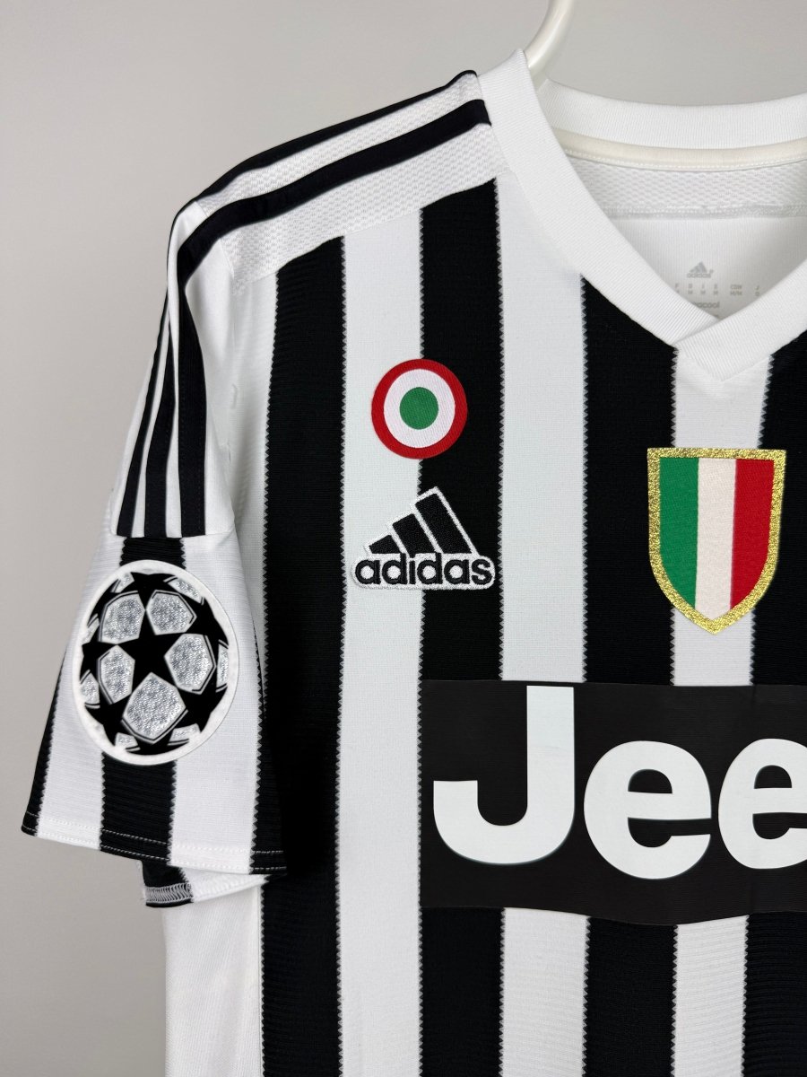 Paul Pogba - Juventus 2015/16 home shirt 🇫🇷