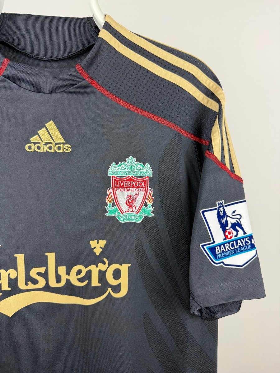 Steven Gerrard - Liverpool 2009/10 Away Shirt 🏴󠁧󠁢󠁥󠁮󠁧󠁿