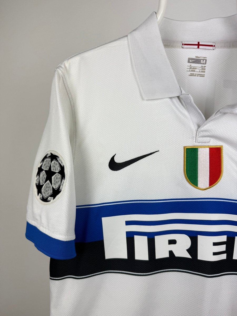 Wesley Sneijder - Inter 2009/10 away shirt 🇳🇱