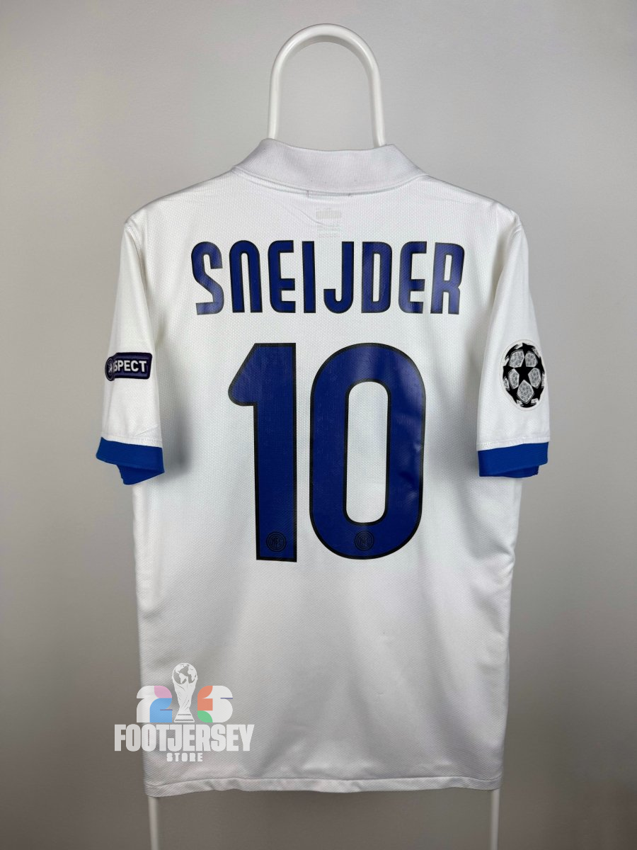 Wesley Sneijder - Inter 2009/10 away shirt 🇳🇱