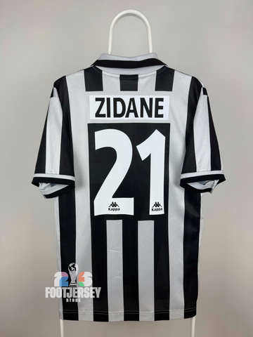 Zinedine Zidane - Juventus 1996/97 home shirt 🇫🇷